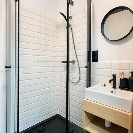 公寓 Postindustrial Apt In The Center *